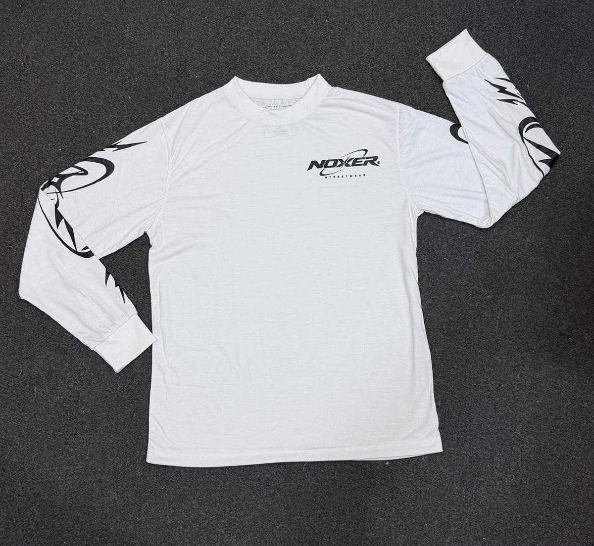 T-shirt à Manche Longues Noxer